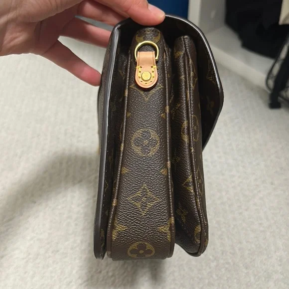 Louis Vuitton Pochette Metis Bag Excellent condition - Picture 4 of 9